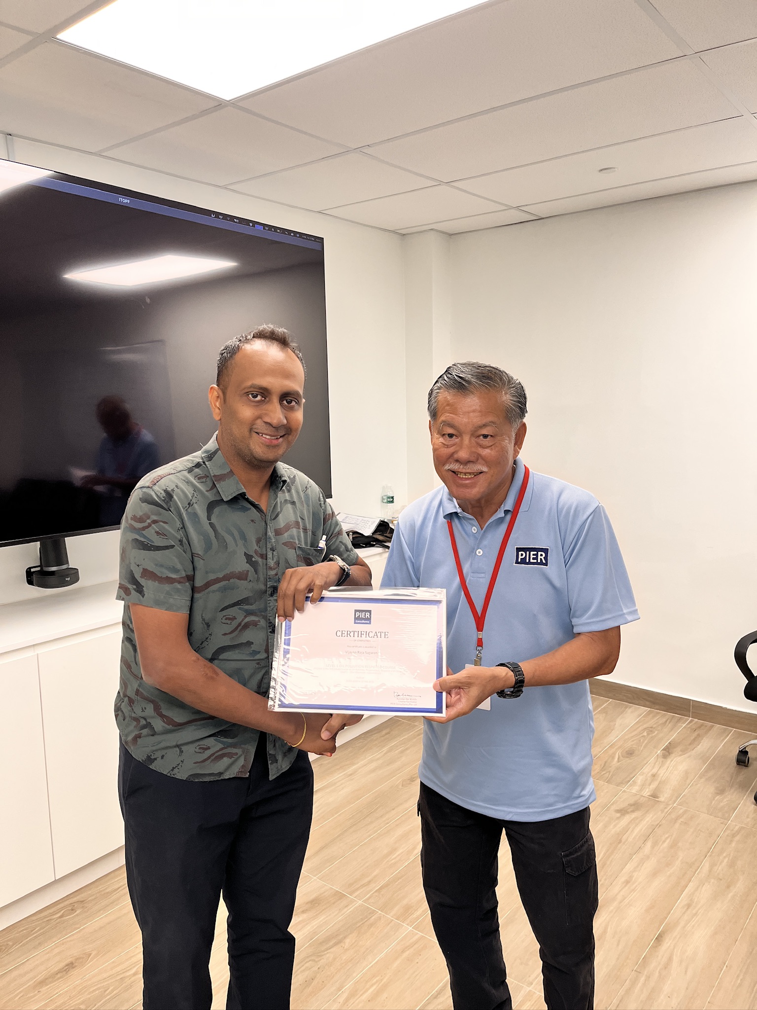 0F16FDC9-505B-4CF5-8BAA-DCCFDCF5670B_1_102_o